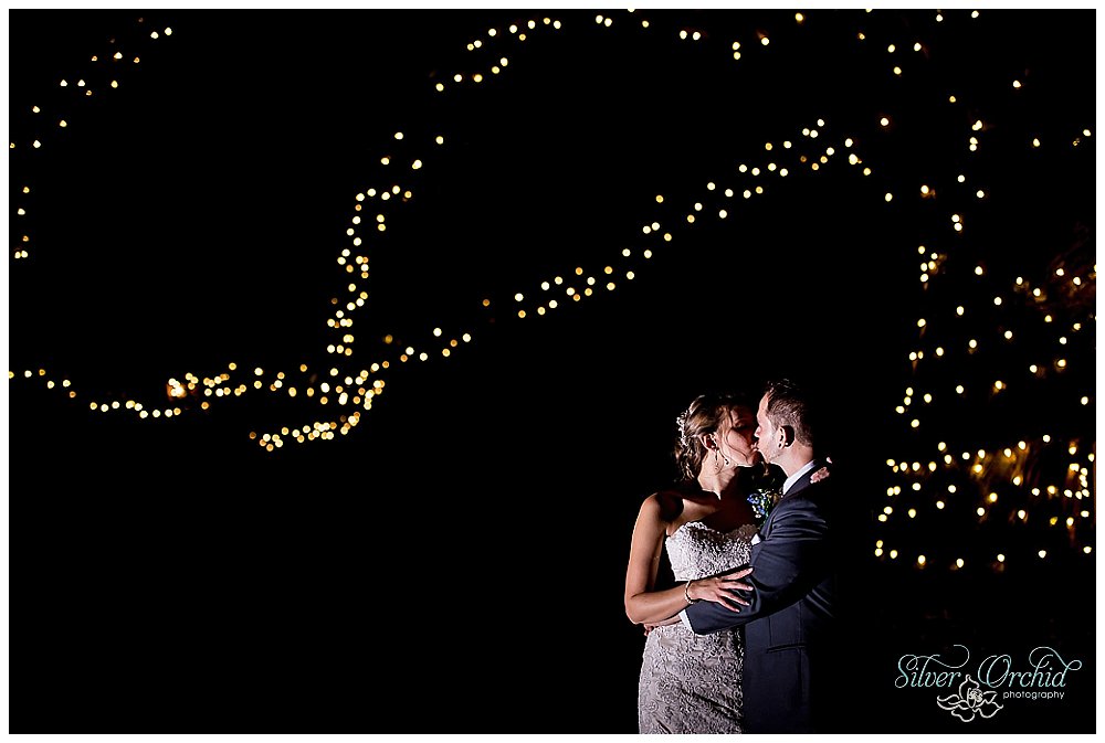 ©Silver Orchid Photography_wedding photography_MadsenAldieMansion_silverorchidphotography.com_0035.jpg