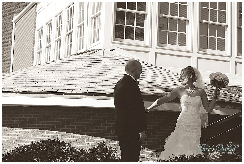 ©Silver Orchid Photography_wedding photography_CantandoBrooksideMacungie_silverorchidphotography.com_0008.jpg