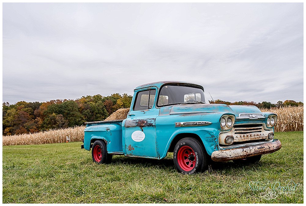 ©Silver Orchid Photography_Apache1959TruckPhotography_0000.jpg