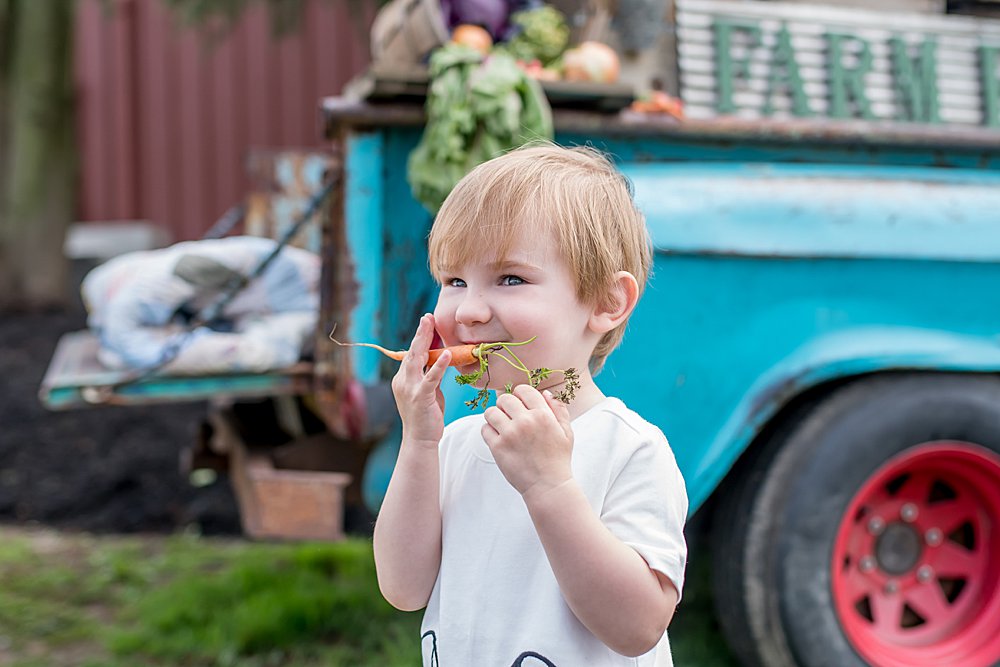Silver Orchid Photography, Silver Orchid Photography Portraits, A Garden Party, Spring Portraits, Mommy and Me, Farm Fresh Truck, Little Blue Truck, Family Portraits, Skippack PA, PA