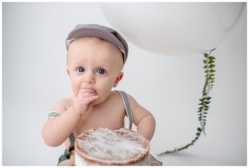 Silver Orchid Photography, Silver Orchid Portraits, Cake Smash Session, Cake Smash, One Year Old, First Birthday