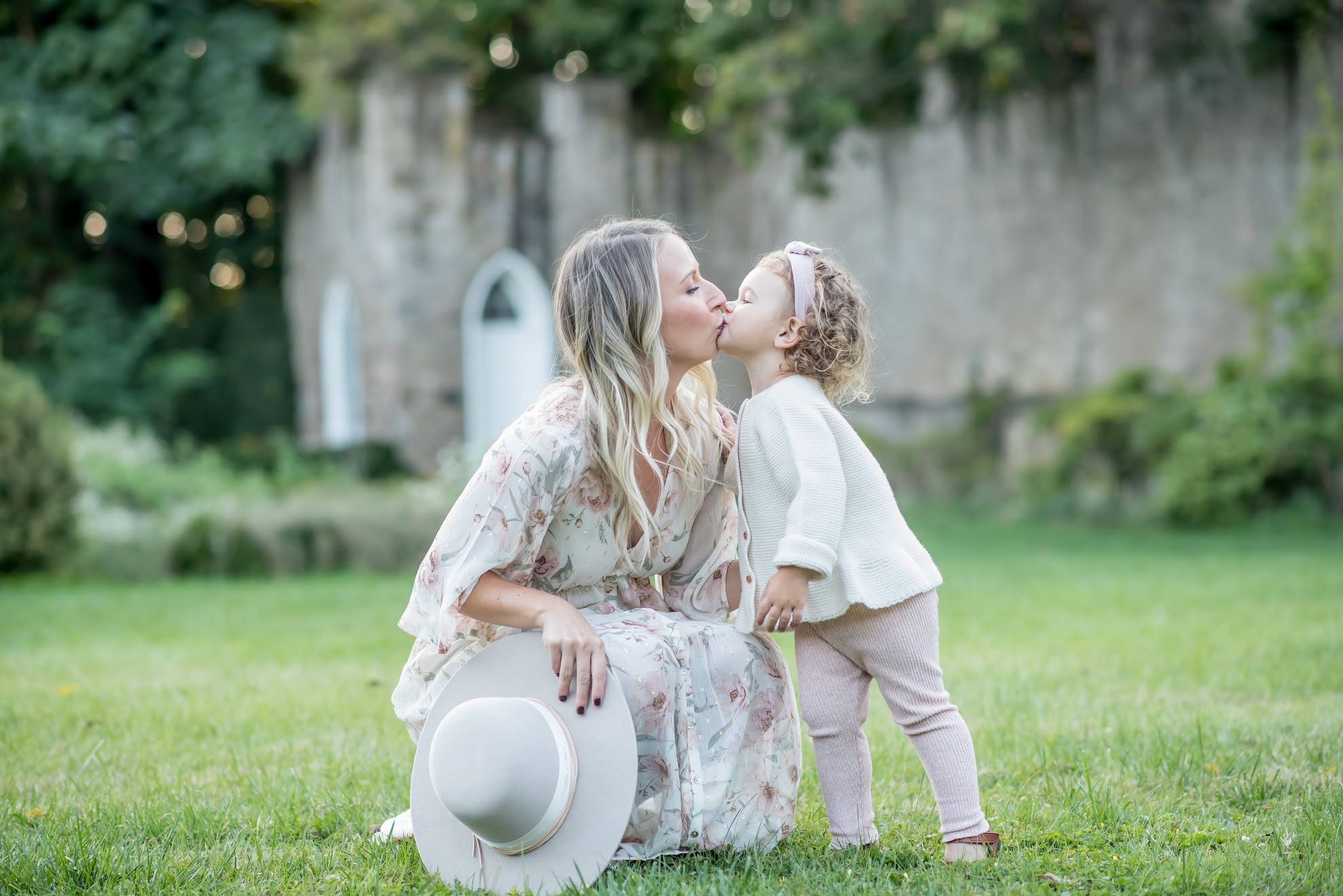 Photo of a mother and her toddler girl for a Mommy & Me Photography Experience by Silver Orchid Photography